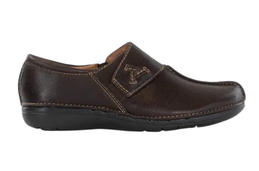 Clarks Un Loop women's comfort commute series
